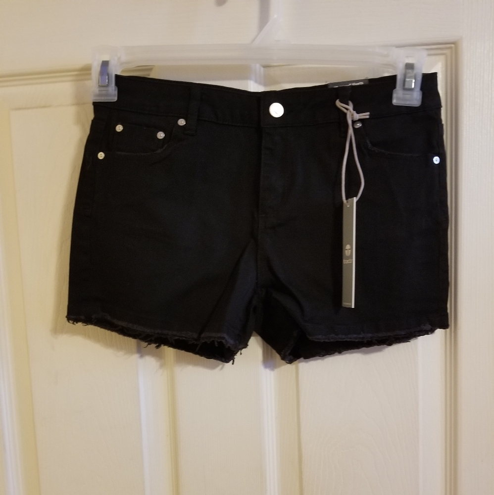"Tractr" Brittany Shorts Black Frayed Size 16 NWT